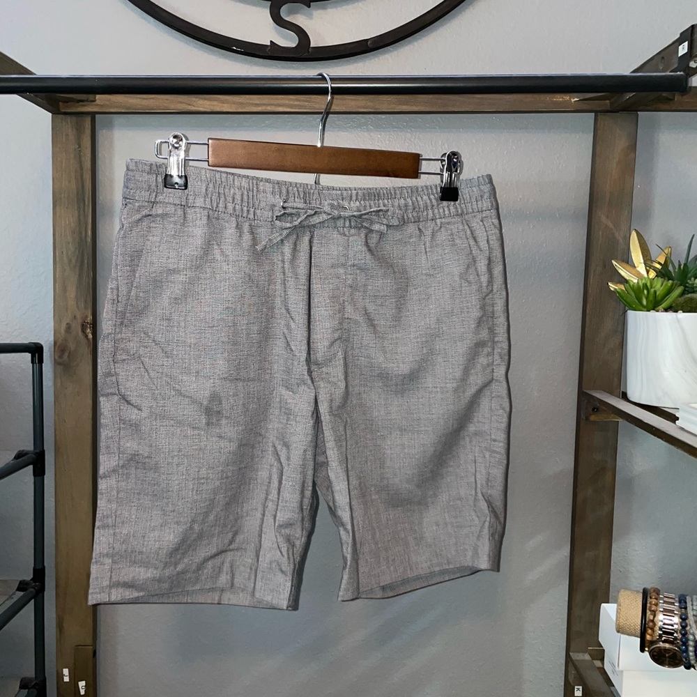 men’s casual dress gray colored shorts